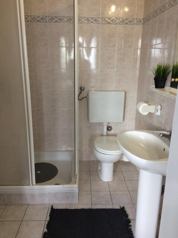 Master Apartman Sisak Eksteriør billede
